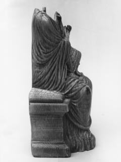 Statuette (Side)