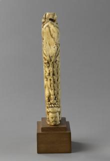Dagger handle (Side)