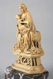 Statuette (Side)