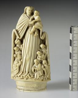 Statuette (Front)