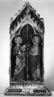Gabled triptych, 2 registers; reliefs (appliqués) (Front (closed))