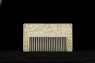 Comb (peigne simple) (Side 1)