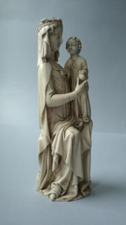 Statuette (Side)