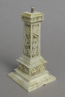 Head of crozier (crosse) (Side)