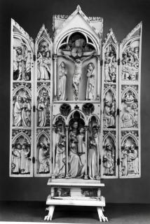 Gabled polyptych, 2 registers, with arches (tabernacle; colonnettes; frise d'arcatures) (Front)