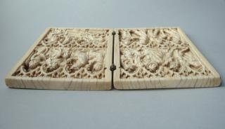 Diptych, 2 registers, 4 arches across (frise d'arcatures) (Top)