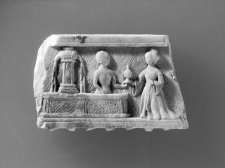 Fragment of a comb (peigne) (Side 1)