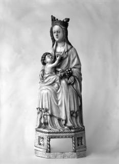 Statuette (Front)