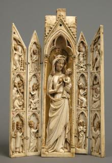 Gabled polyptych, with arches (tabernacle; colonnettes) (Front)