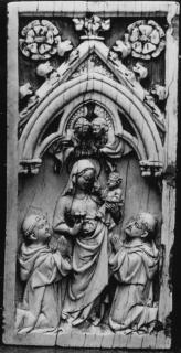 Wing, left (fragment of a diptych), 1 register, 1 arch across (plaquette) (Front)