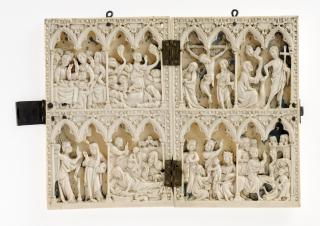 Diptych, 2 registers, 4 arches across (frise d'arcatures, colonnettes) (Front)