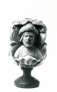 Rosary bead or rosary pendant, 3 faces (chapelet) (Side 1)