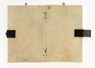 Diptych, 2 registers, 4 arches across (frise d'arcatures, colonnettes) (Back)
