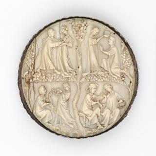 Medallion, lid of a box or mirror case (médaillon; valve de miroir) (Front)