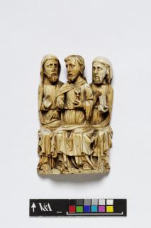 Relief (appliqué) (Front)