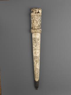 Dagger handle and sheath (Sheath, front)