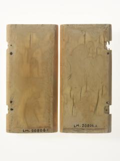 Diptych, 2 registers, 3 arches across (frise d'arcatures) (Back)