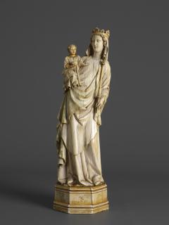 Statuette (Front)