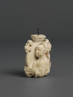 Rosary bead, 2 faces (chapelet) (Side 2)