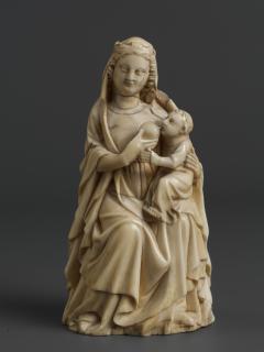 Statuette (Front)