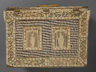 Casket with openwork panels (coffret; plaques ajourées) (Body, back)