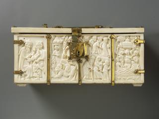 Casket (coffret) (Body, front)