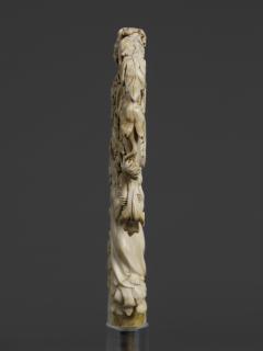 Head of crozier (crosse) (Side)