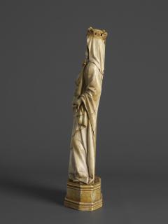 Statuette (Side)