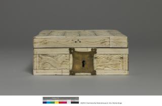 Box (boîte) (Front)