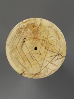Lid of a box (?) (Back)