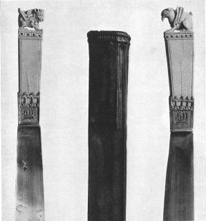 Pair of knife handles (manche de couteau) (Handles and case)