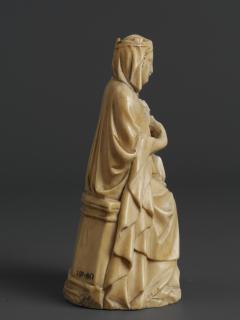 Statuette (Side)