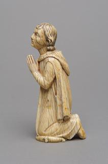 Statuette (Side)