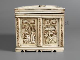 Casket, with ogee arches (coffret) (End, left)