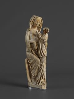 Statuette (Front)