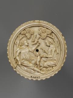 Lid of a box (?) (Front)