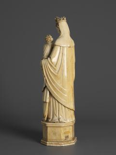 Statuette (Back)