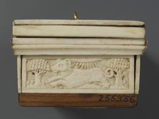 Box (boite) (End, right)