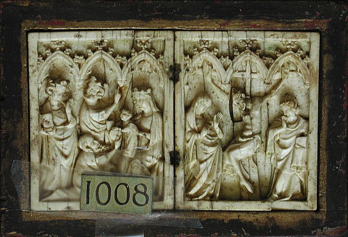Diptych, 1 register, 3 arches across (frise d'arcatures; plaquettes) (Front)