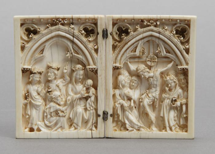 Diptych, 1 register, 1 arch across (plaquettes) (Front)