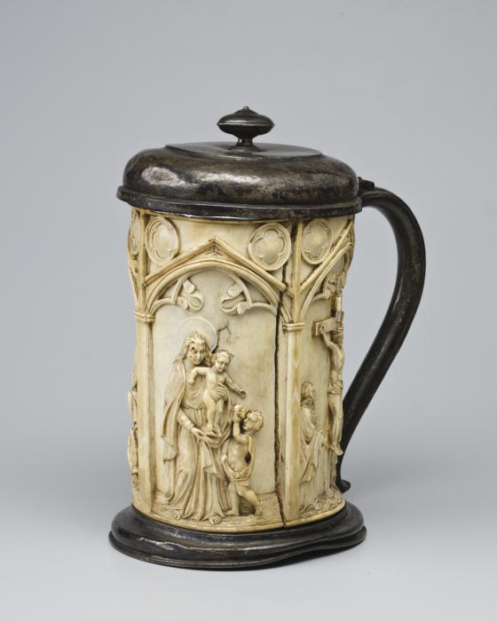 Tankard, with arches (frise d'arcatures; colonnettes) (Side)