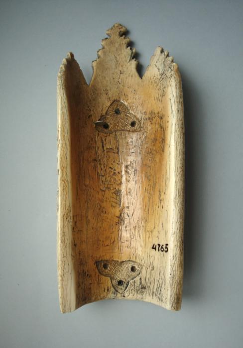 Pax with triple gable (baiser de paix) (Back)