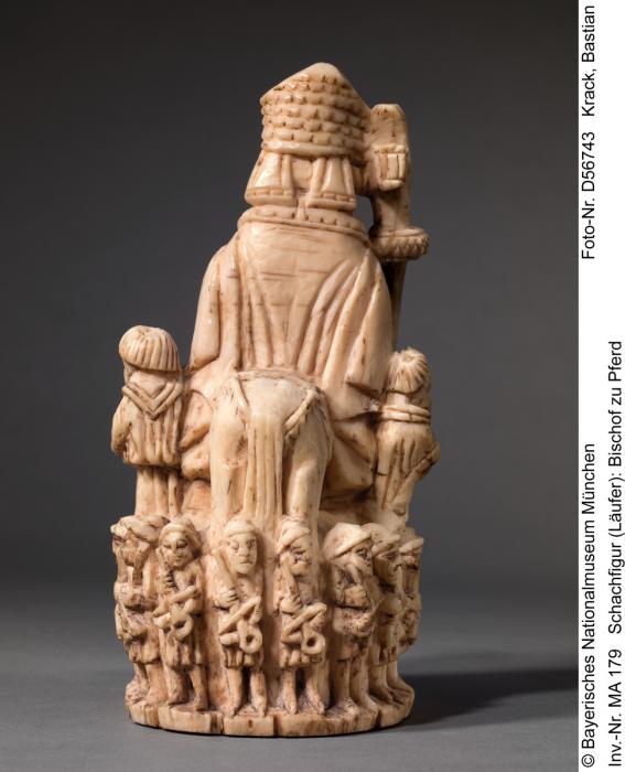 Chess piece (Back)