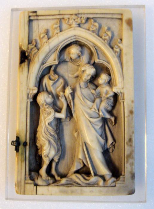 Wing, right (fragment of a diptych), 1 register, 1 arch across (plaquette; colonnettes) (Front)