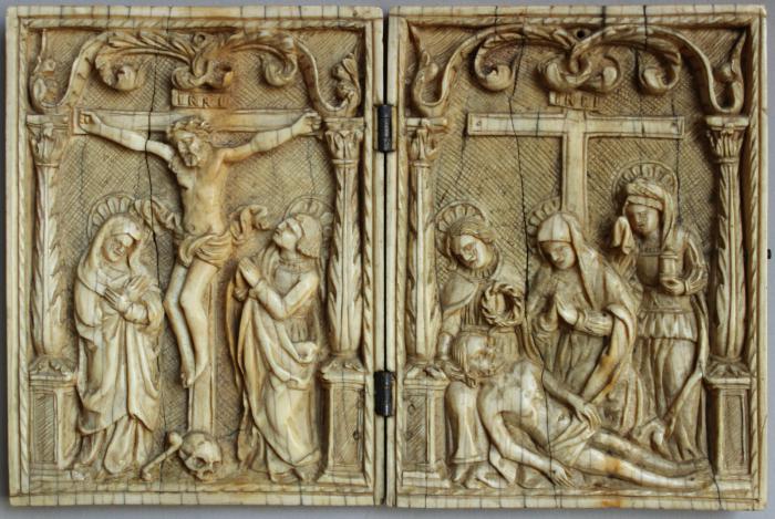 Diptych, 1 register, 1 arch across (Front)