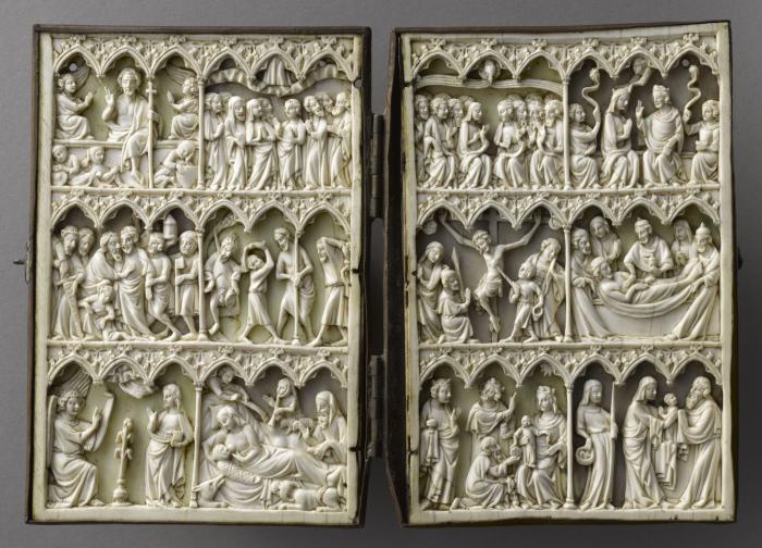 Diptych, 3 registers, 6 arches across (frise d'arcatures; colonnettes) (Front)