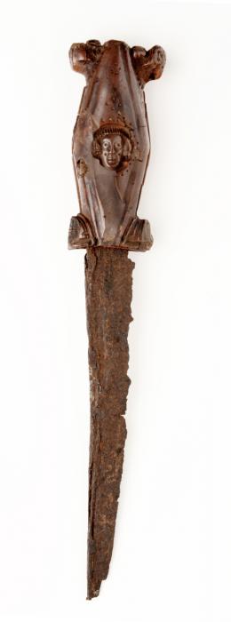Dagger handle (manche de poignard) (Side 1)