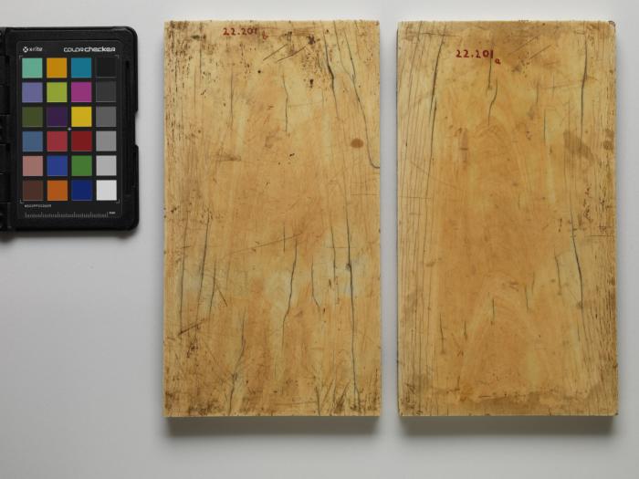 Diptych, 2 registers, 3 arches across (frise d'arcatures) (Back)
