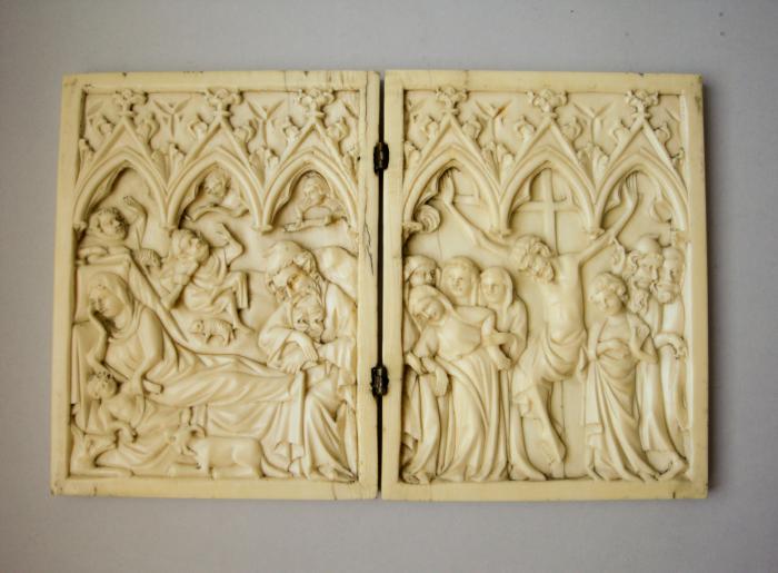 Diptych, 1 register, 3 arches across (plaquettes; frise d'arcatures) (Front)