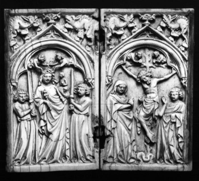 Diptych, 1 register, 1 arch across (plaquettes) (Front)